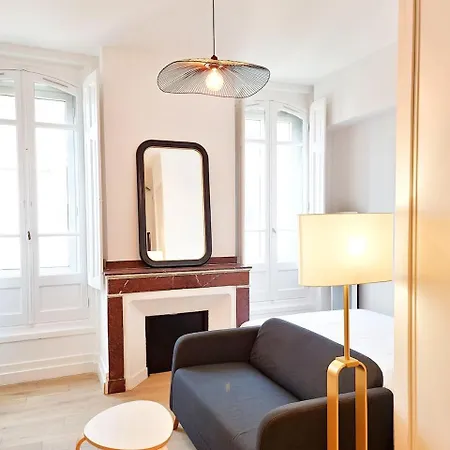 Prestige Et Raymond Toulouse